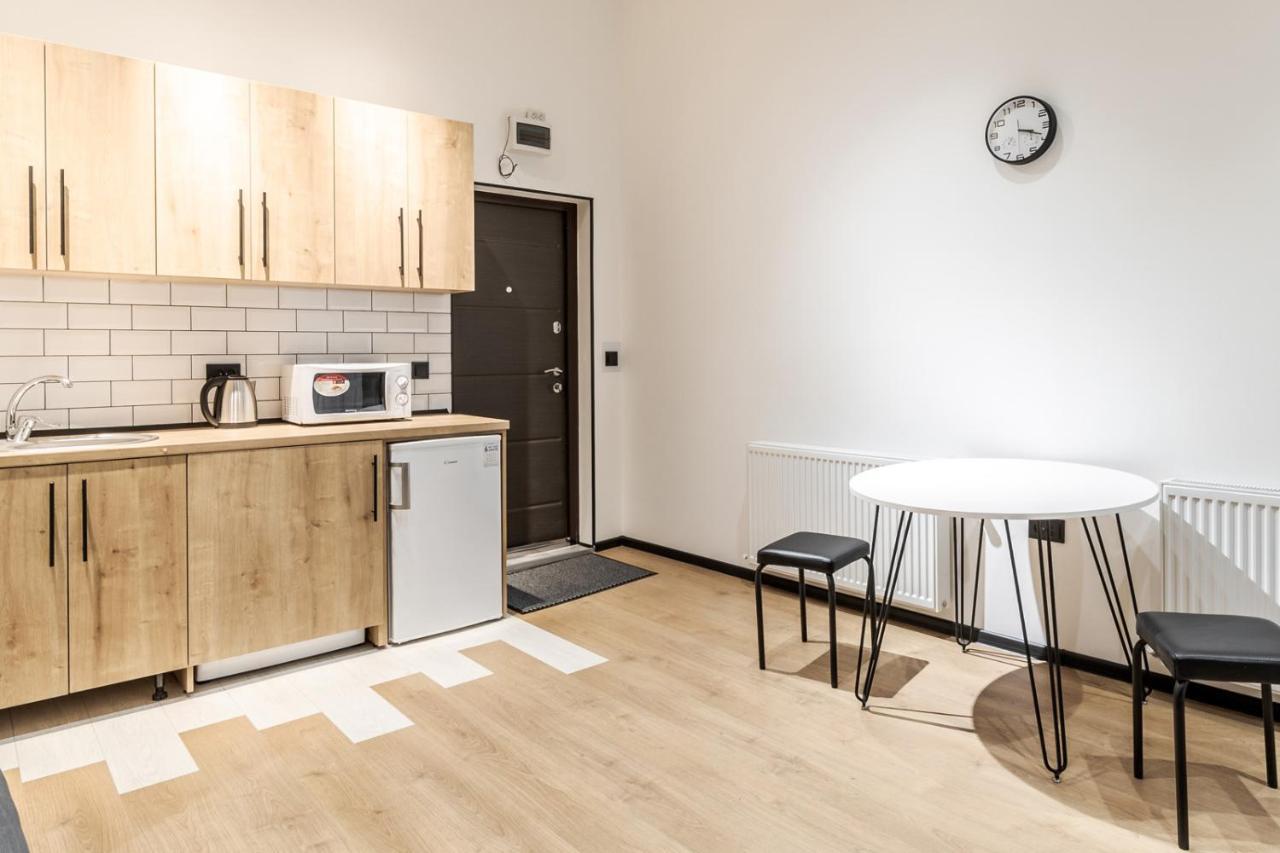 Modern Apartment In The Old City Lviv Extérieur photo