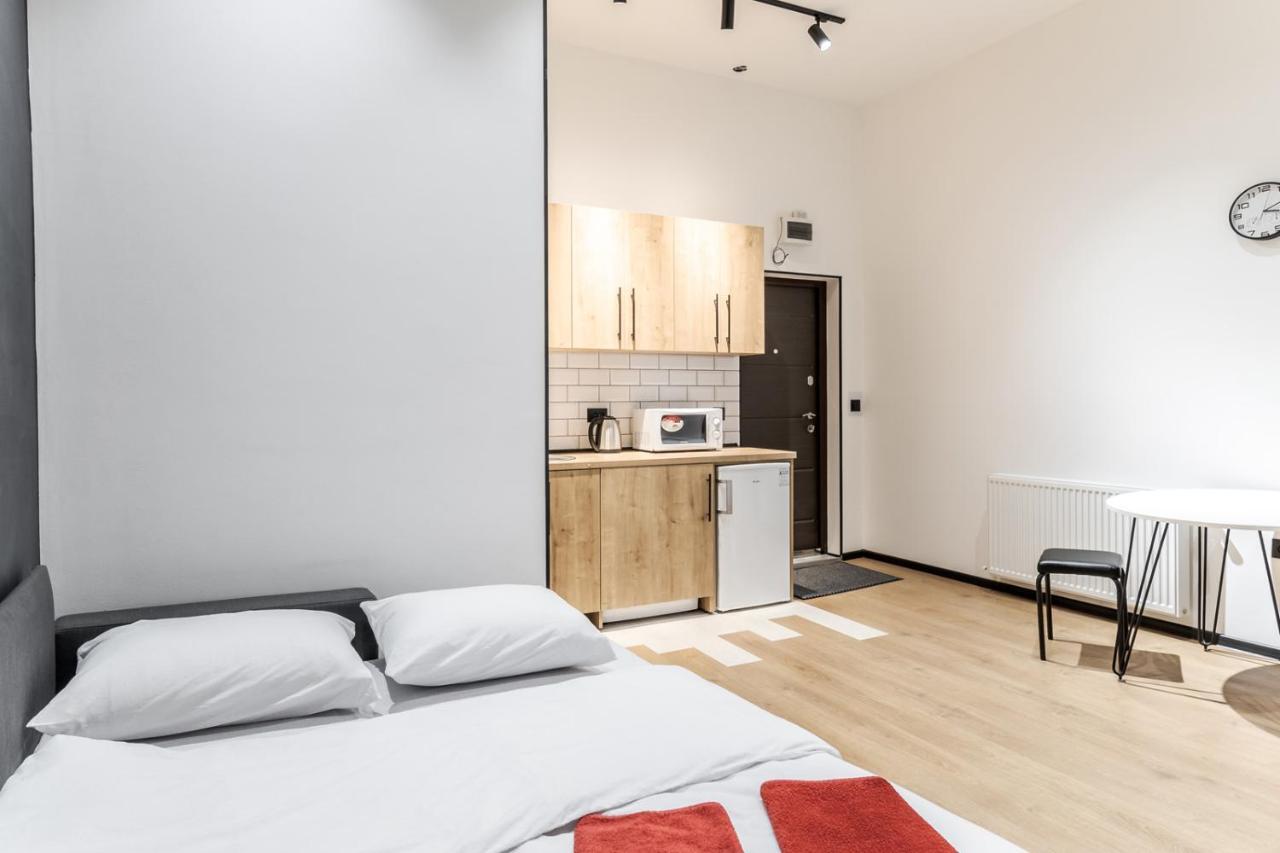 Modern Apartment In The Old City Lviv Extérieur photo